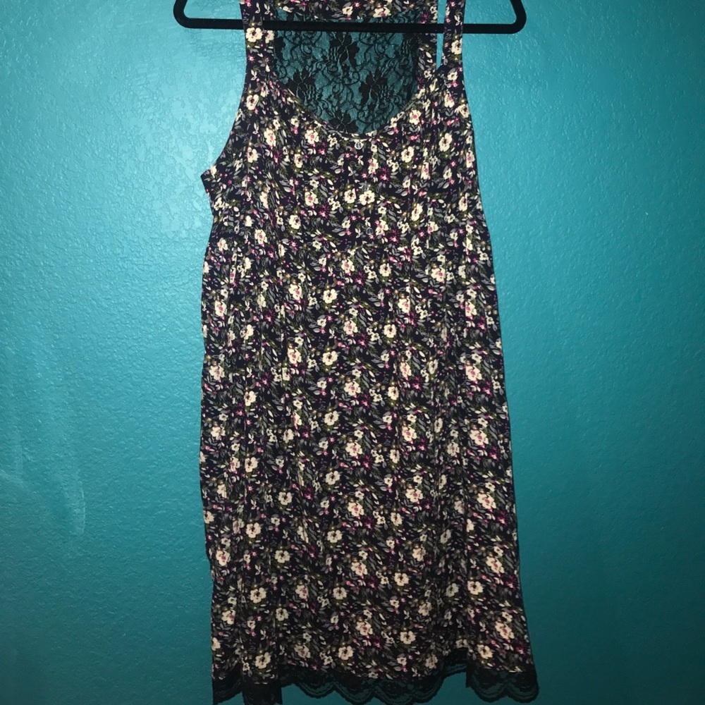 Cute Floral dress with pockets